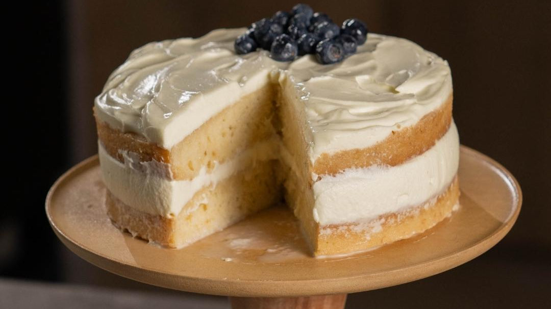 Bizcocho Tres Leches y Crema Chantilly