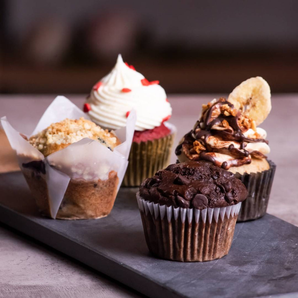 Cupcakes y muffins de diferentes sabores en tendencia