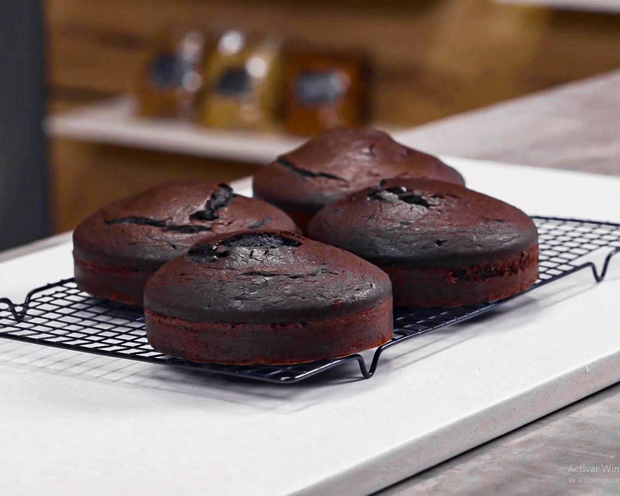 Receta de Bizcocho de chocolate y avellanas para Buttercream