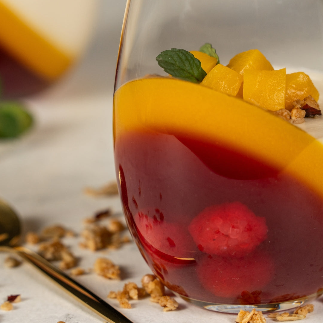 Delicias en Vaso: Elegancia y Sabor en Cada Capa